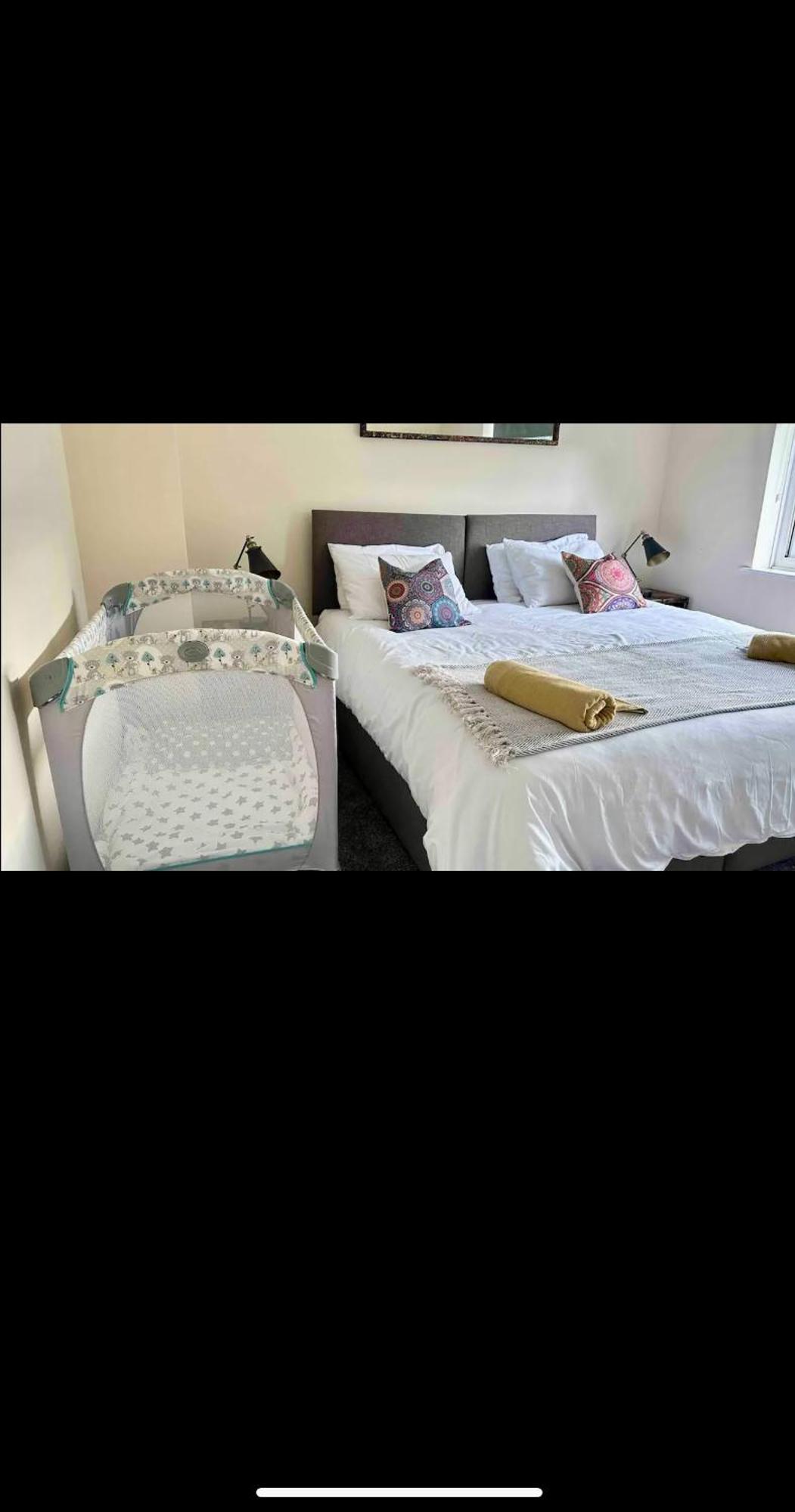 5 Minutes From M1 Sleeps Up To 7 Perfect For Contractors Leisure Stays Relocators King Or Twin Bed Options Nottingham Extérieur photo